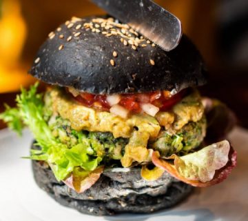 بعد از بالون معده چی بخوریم؟ 14 غذا بعد از بالون معده